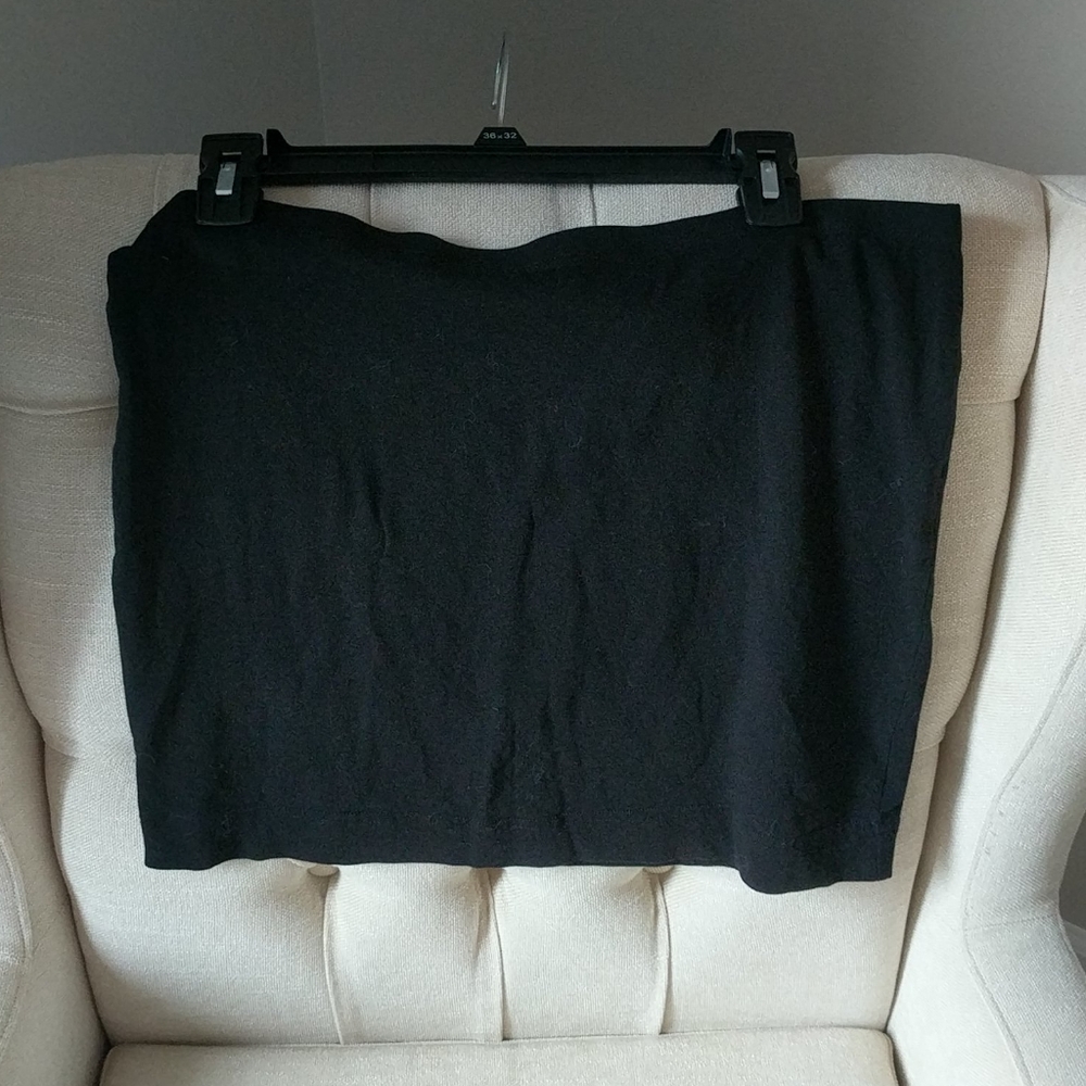 H&M Black Mini Skirt